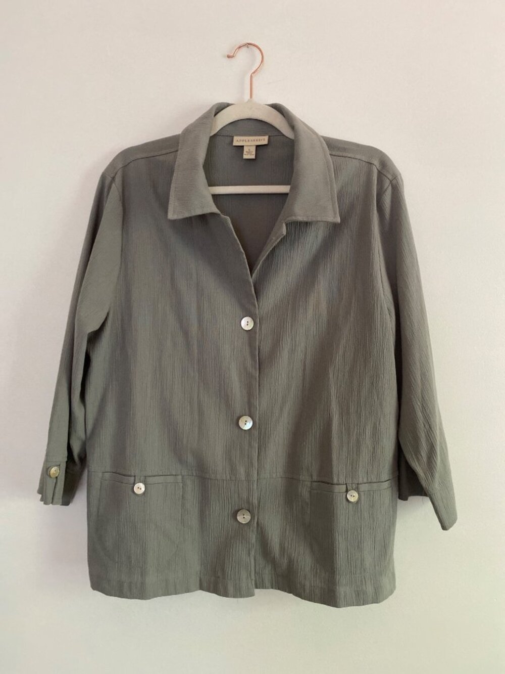 Appleseed's Women’s Sage Green Button-Front Textured Jacket Size L